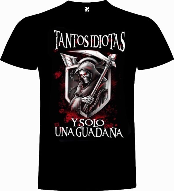 Camisetas Tantos idiotas